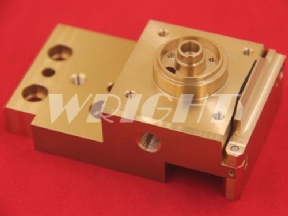 X182B995H01 Mitsubishi WEDM lower guide dies block with door